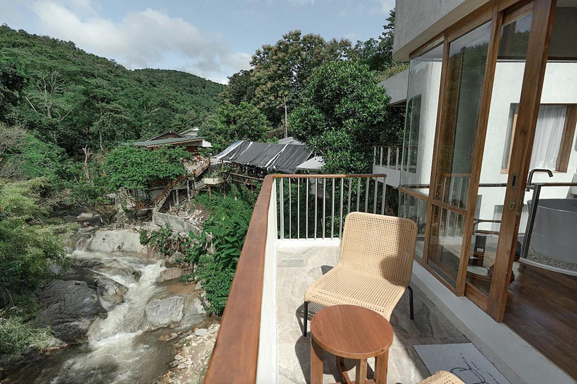 Taryn Tara Cafe And Stay Chiang Mai Exterior photo